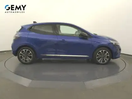 Photo 19 Renault Clio  E-Tech full hybrid 145 ch GSR2