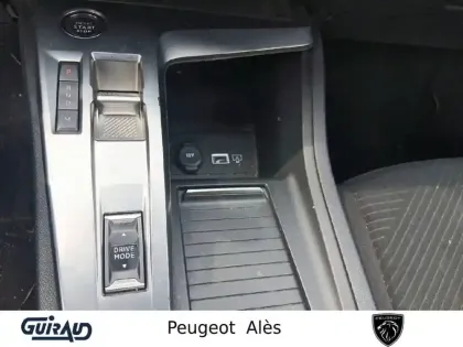 Photo 15 Peugeot 308  BlueHDi 130ch S&S EAT8