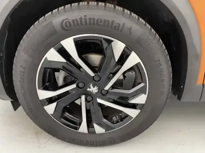 Photo 17 Peugeot 2008  PureTech 130 S&S EAT8