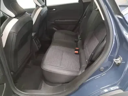 Photo 26 Renault Captur  E-Tech full hybrid 145