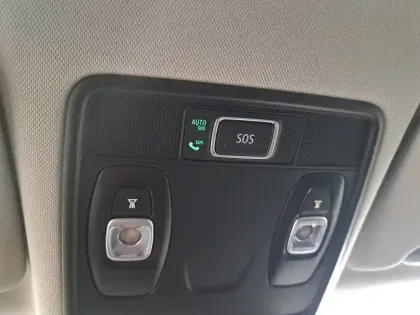 Photo 40 Renault Captur  E-Tech full hybrid 145