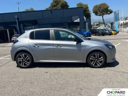 Photo 16 Peugeot 208  PureTech 75 S&S BVM5