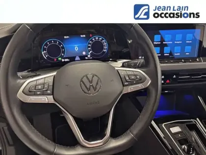 Photo 11 Volkswagen Golf  1.5 eTSI OPF 150 DSG7