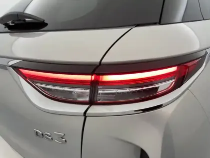 Photo 28 DS DS 3 DS3 Crossback PureTech 130 EAT8
