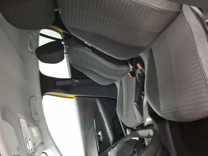 Photo 25 Peugeot 208  BlueHDi 100 S&S BVM6