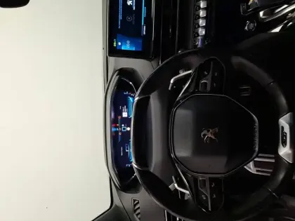 Photo 10 Peugeot 3008  Hybrid 225 e-EAT8