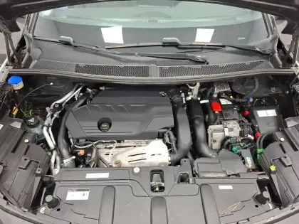 Photo 34 Peugeot 3008  Hybrid 225 e-EAT8