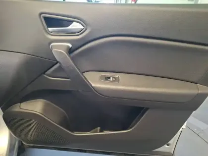 Photo 29 Renault Captur  TCe 140 - 21