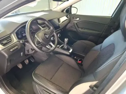 Photo 9 Renault Captur  TCe 140 - 21