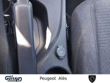 Photo 16 Peugeot 208  100 S&S BVM6
