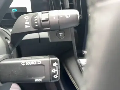 Photo 48 Renault Megane  E-Tech EV60 220 ch super charge