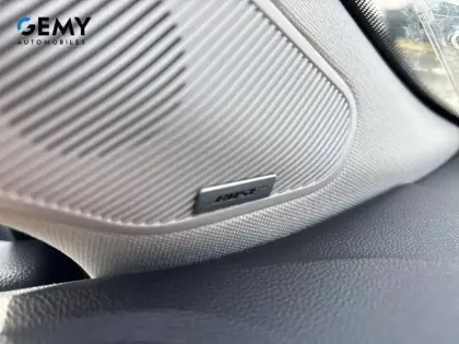 Photo 33 Renault Captur  TCe 155 EDC FAP
