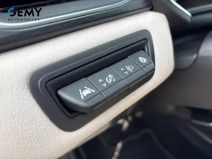 Photo 22 Renault Captur  TCe 155 EDC FAP