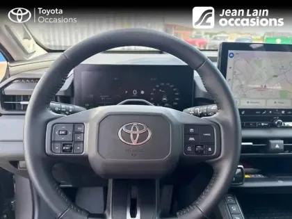 Photo 11 Toyota Rav4  Hybride 185 ch 2WD