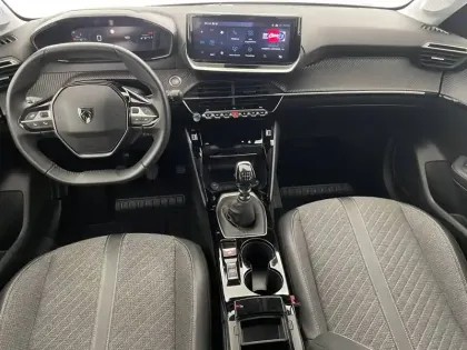 Photo 29 Peugeot 208  PureTech 100 S&S BVM6
