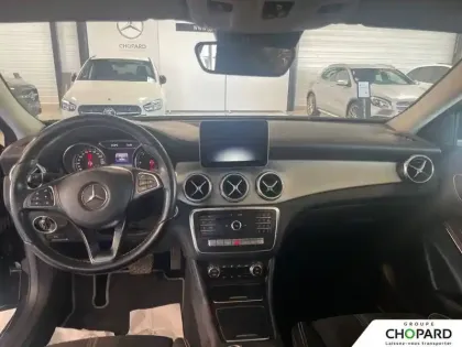 Photo 11 Mercedes GLA  200 d 7-G DCT 4-Matic