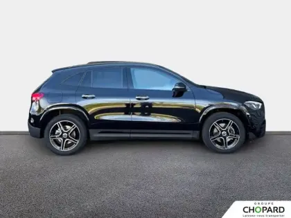 Photo 8 Mercedes GLA  250 e hybride rechargeable 8G-DCT