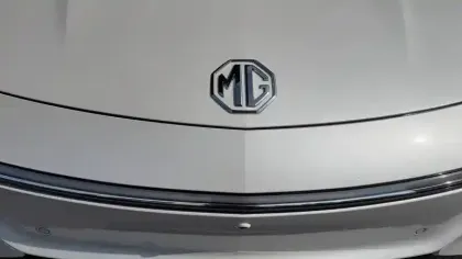 Photo 5 Mg Marvel R  EV 4WD