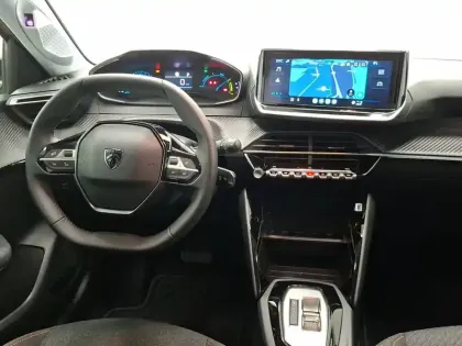 Photo 13 Peugeot 208  Hybrid 110 ch e-DCS6