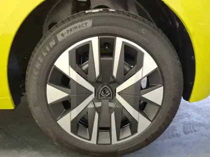 Photo 26 Peugeot 208  Hybrid 110 ch e-DCS6