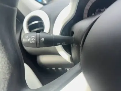 Photo 40 Renault Twingo  III E-Tech