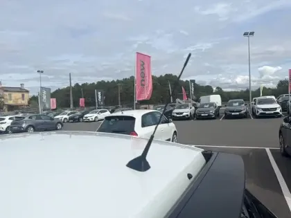 Photo 15 Renault Twingo  III E-Tech