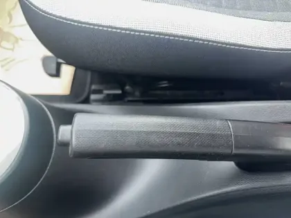 Photo 36 Renault Twingo  III E-Tech