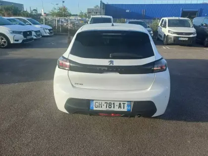 Photo 7 Peugeot 208  PureTech 100 S&S EAT8