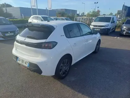 Photo 6 Peugeot 208  PureTech 100 S&S EAT8