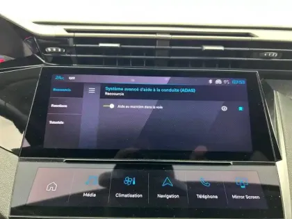 Photo 23 Peugeot 308  PHEV 180 e-EAT8
