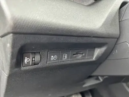 Photo 20 Peugeot 308  PHEV 180 e-EAT8