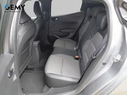 Photo 9 Renault Clio  E-Tech full hybrid 145