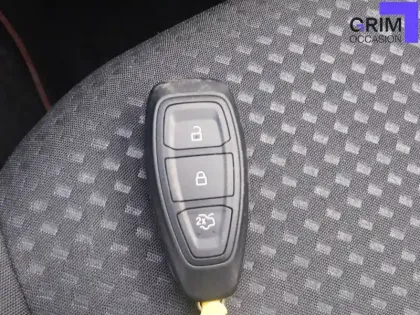 Photo 25 Ford Kuga  2.5 Duratec 190 ch FlexiFuel FHEV E85 Powershift