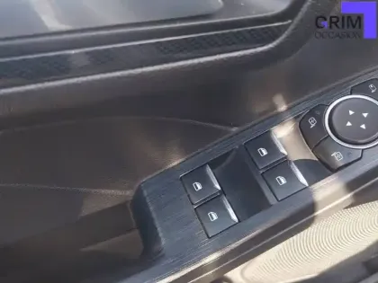 Photo 22 Ford Kuga  2.5 Duratec 190 ch FlexiFuel FHEV E85 Powershift