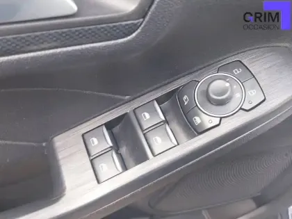 Photo 22 Ford Kuga  2.5 Duratec 190 ch FlexiFuel FHEV E85 Powershift