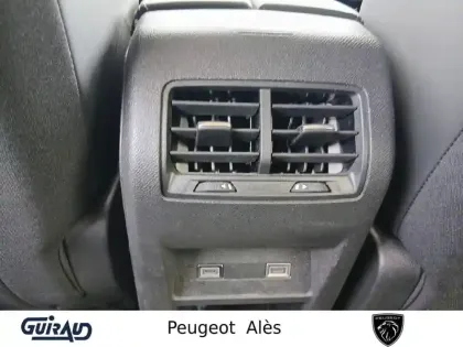 Photo 13 Peugeot 308  PureTech 130ch S&S EAT8
