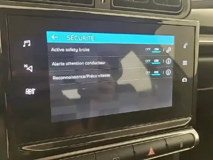 Photo 43 Citroën C3  BlueHDi 100 S&S BVM6