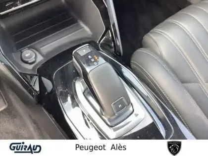 Photo 9 Peugeot 2008  PureTech 155 S&S EAT8