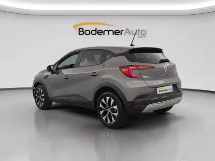 Photo 32 Renault Captur  TCe 90