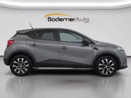 Photo 35 Renault Captur  TCe 90