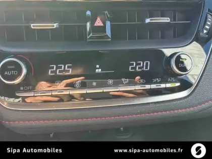 Photo 16 Toyota Corolla  Hybride 122h