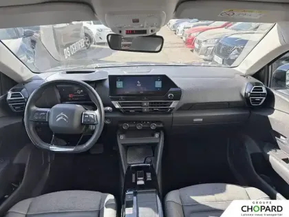 Photo 14 Citroën C4 e- 136 ch Automatique