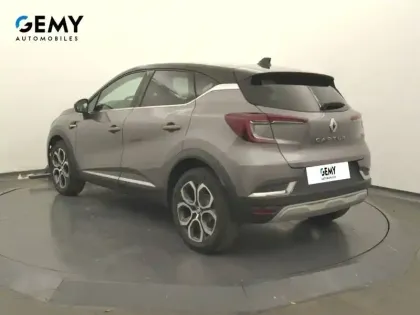 Photo 21 Renault Captur  mild hybrid 140