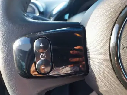 Photo 24 Renault Twingo  III E-Tech