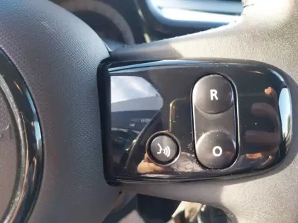 Photo 25 Renault Twingo  III E-Tech