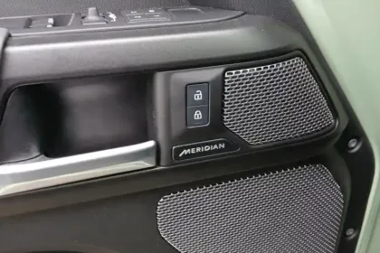 Photo 20 Land rover Defender  90 D300 MHEV BVA8 X-Dynamic
