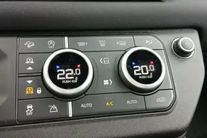 Photo 23 Land rover Defender  90 D300 MHEV BVA8 X-Dynamic