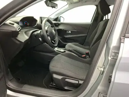 Photo 5 Peugeot 208  Hybrid 110 ch e-DCS6