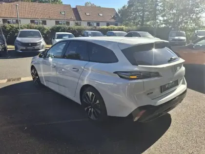 Photo 6 Peugeot 308  SW Hybrid 145 e-DCS6