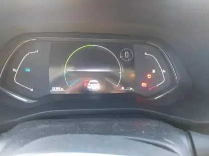 Photo 11 Renault Arkana  E-Tech hybride 145 - 22